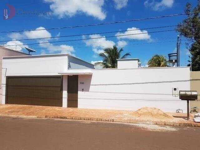 #608 - Casa para Venda em Tangará da Serra - MT - 2