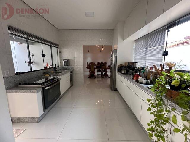 Casa para Venda em Tangará da Serra - 5