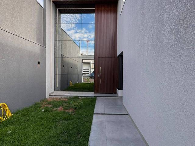 #1283 - Casa para Venda em Tangará da Serra - MT